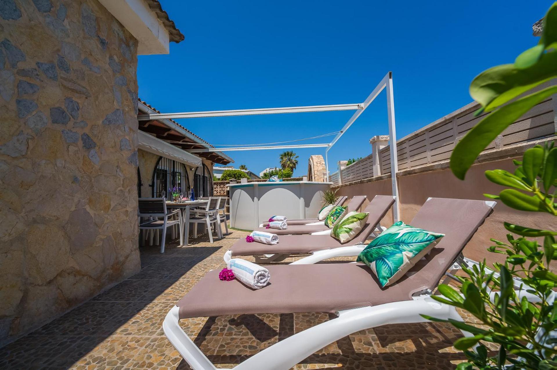 Ideal Property Mallorca - Villa Xisco Alcudia  Bagian luar foto